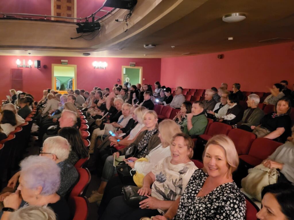 Zdjęcia z wyjazdu do teatru.
