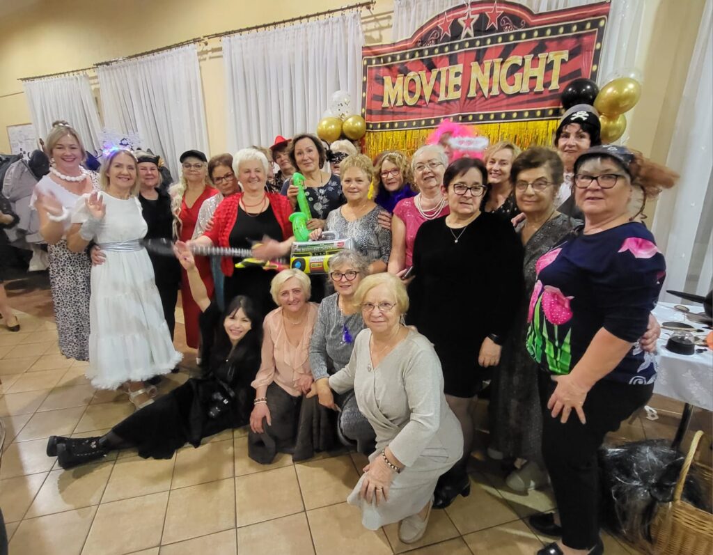 Integracja Seniorów na Balu Andrzejkowym w Bartoszycach