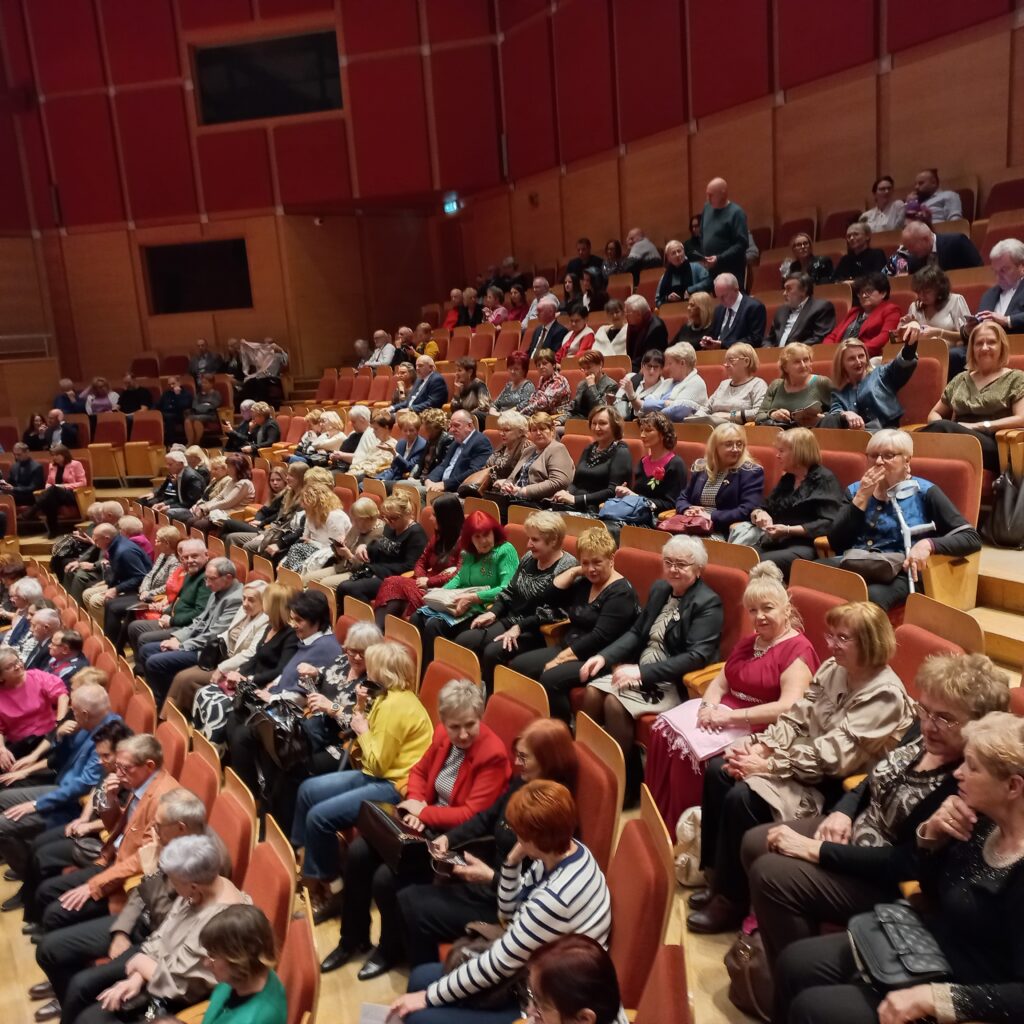 Wyjazd Seniorów do Filharmonii Bałtyckiej